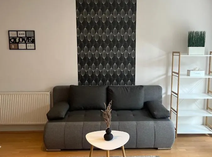 Belvarosi 公寓 埃格尔